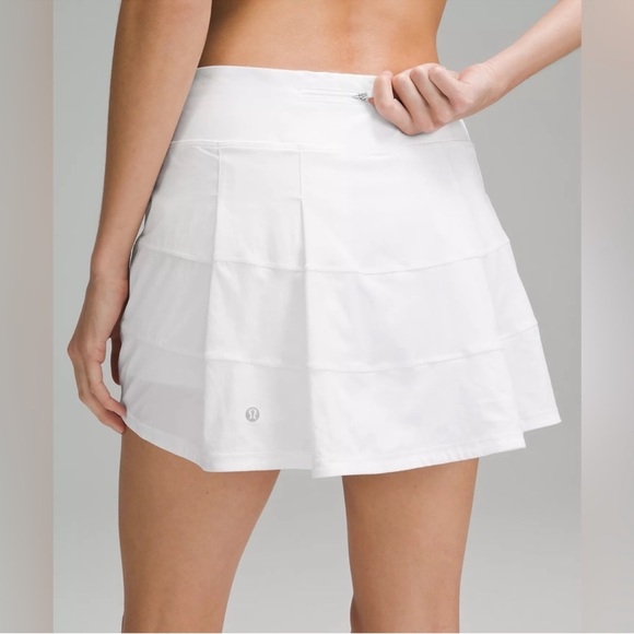 lululemon athletica Dresses & Skirts - Lululemon Pace Rival Mid-Rise Skirt SZ 10